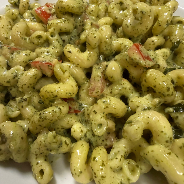 Creamy Pesto Cavatappi.